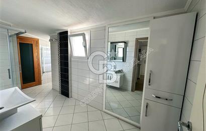KUŞADASI ÇATI DUBLEKS DENİZ MANZARALI ÖZEL OTOPARKLI 4+1 DAİRE