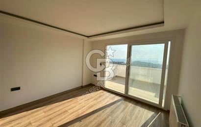 KUŞADASI PANORAMİK DENİZ MANZARALI SİTEDE ÇATI KATI 3+1 DAİRE