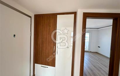 KUŞADASI PANORAMİK DENİZ MANZARALI SİTEDE ÇATI KATI 3+1 DAİRE