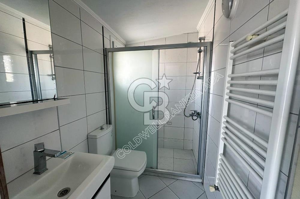 KUŞADASI ÇATI DUBLEKS DENİZ MANZARALI ÖZEL OTOPARKLI 4+1 DAİRE