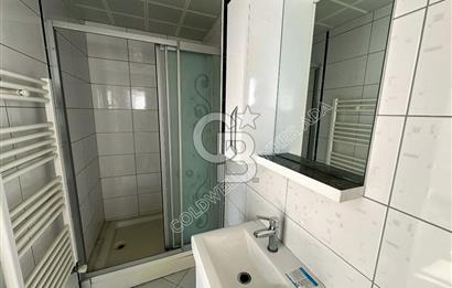 KUŞADASI ÇATI DUBLEKS DENİZ MANZARALI ÖZEL OTOPARKLI 4+1 DAİRE