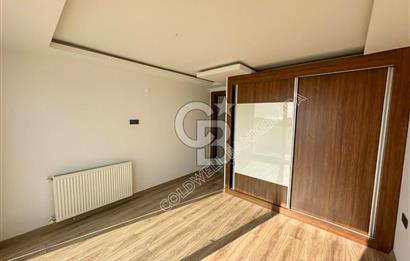 KUŞADASI PANORAMİK DENİZ MANZARALI SİTEDE ÇATI KATI 3+1 DAİRE