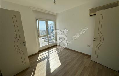 KUŞADASI ÇATI DUBLEKS DENİZ MANZARALI ÖZEL OTOPARKLI 4+1 DAİRE