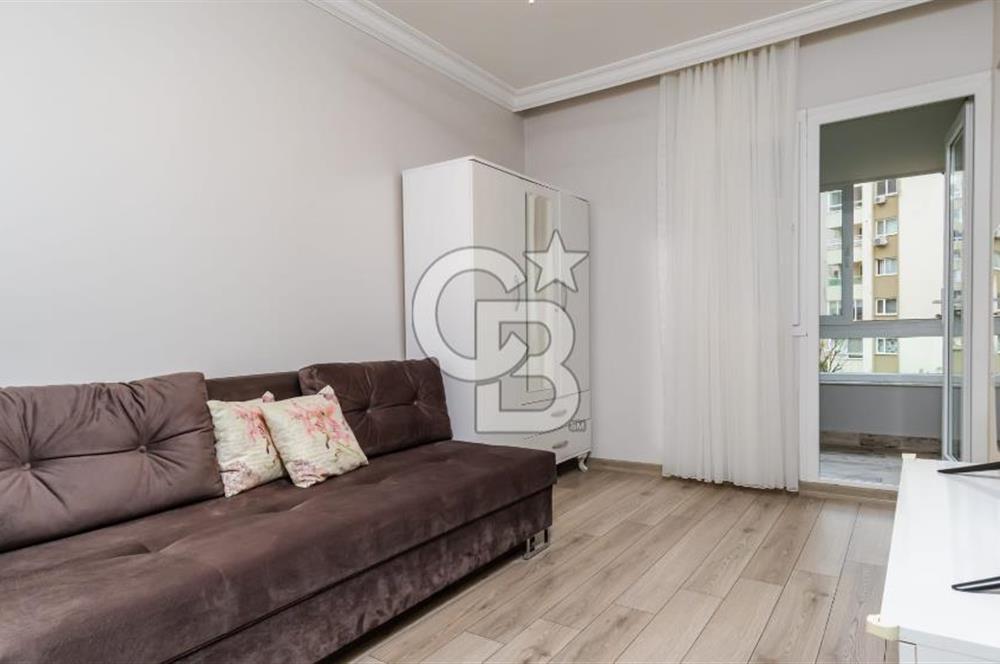 Bayraklı 75. Yıl Mh. Görkent Sitesinde Ara Kat Satılık 