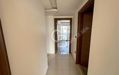 KUŞADASI PANORAMİK DENİZ MANZARALI SİTEDE ÇATI KATI 3+1 DAİRE