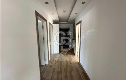KUŞADASI ÇATI DUBLEKS DENİZ MANZARALI ÖZEL OTOPARKLI 4+1 DAİRE