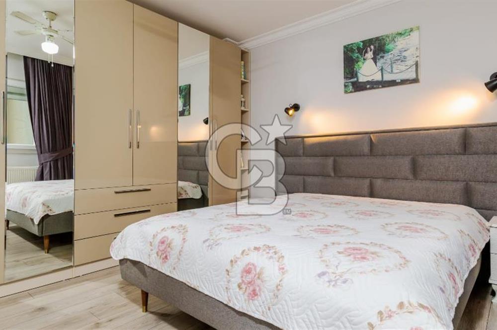 Bayraklı 75. Yıl Mh. Görkent Sitesinde Ara Kat Satılık 
