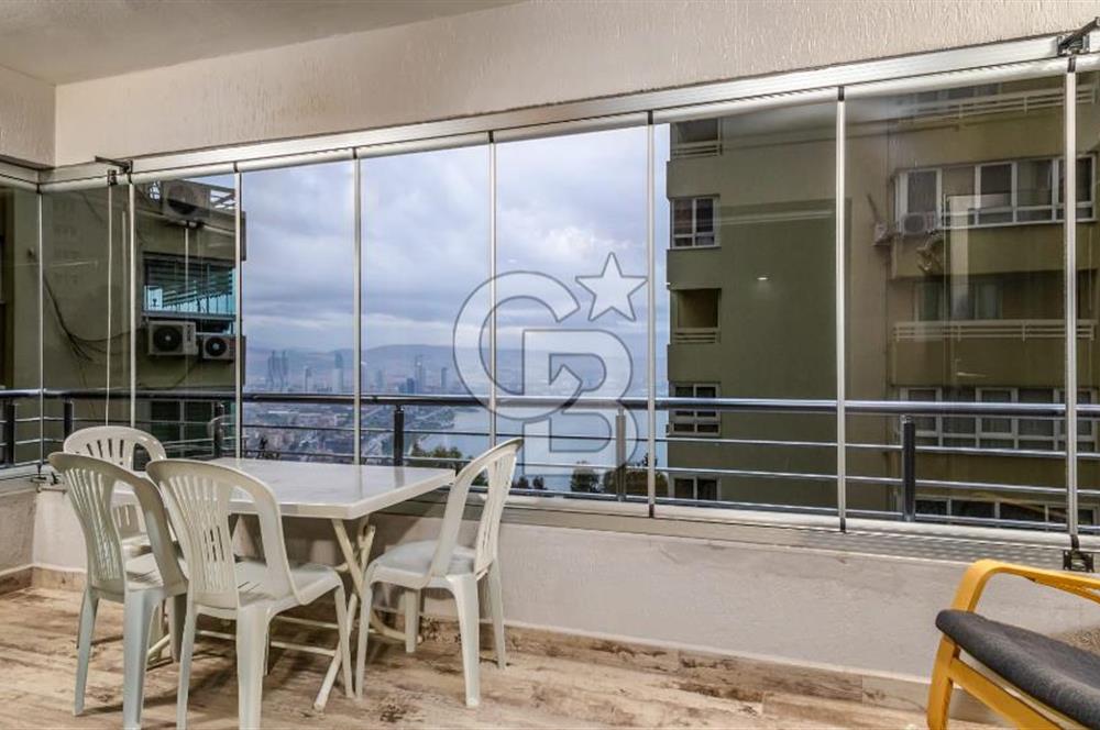 Bayraklı 75. Yıl Mh. Görkent Sitesinde Ara Kat Satılık 