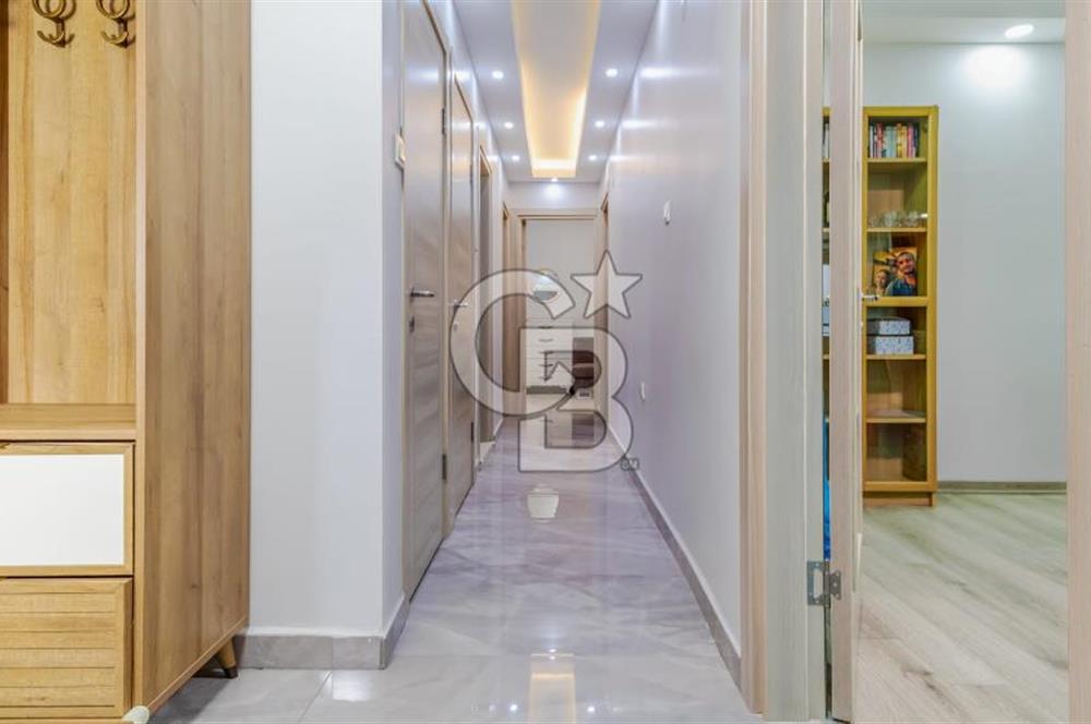 Bayraklı 75. Yıl Mh. Görkent Sitesinde Ara Kat Satılık 