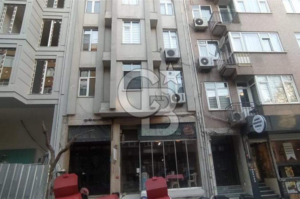 CİHANGİR AKYOL SOKAK'TA 2+1 KİRALIK DAİRE