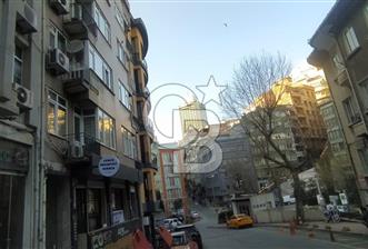 CİHANGİR AKYOL SOKAK'TA 2+1 KİRALIK DAİRE