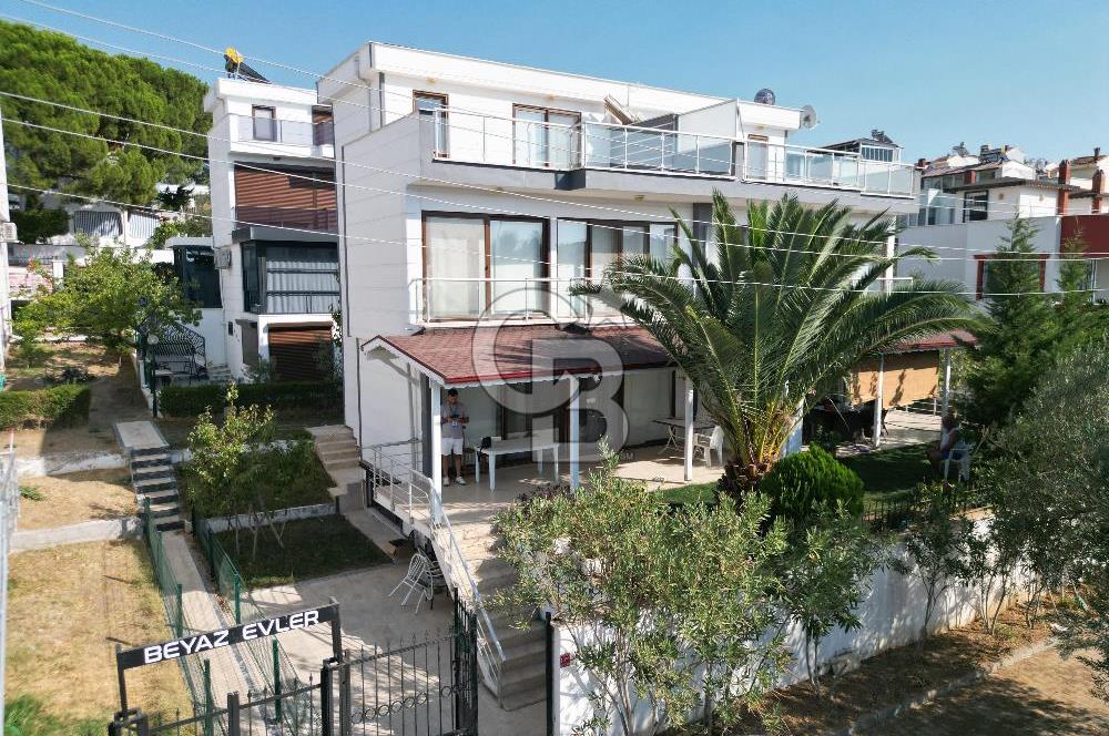 Gömeç Karaağaçta Denize 80 Metre Deniz Manzaralı Villa