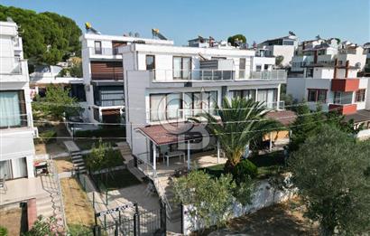 Gömeç Karaağaçta Denize 80 Metre Deniz Manzaralı Villa