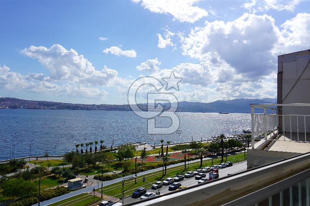 KARŞIYAKA'DA FULL DENİZ MANZARALI SATILIK 3+1 YALI DAİRESİ