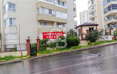 Bayraklı 75. Yıl Mh. Görkent Sitesinde Ara Kat Satılık 