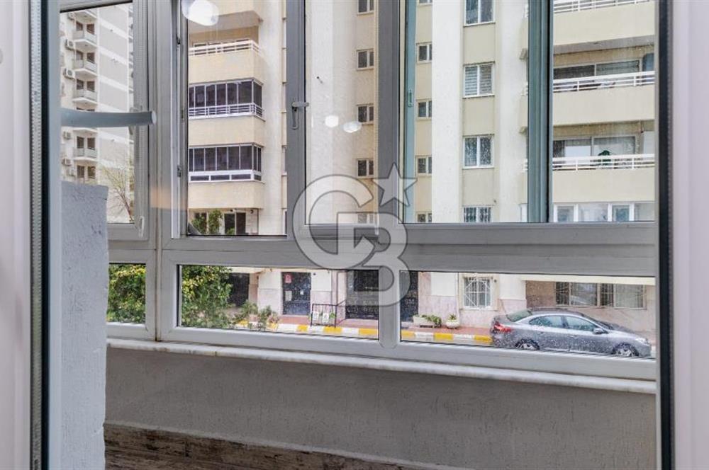 Bayraklı 75. Yıl Mh. Görkent Sitesinde Ara Kat Satılık 