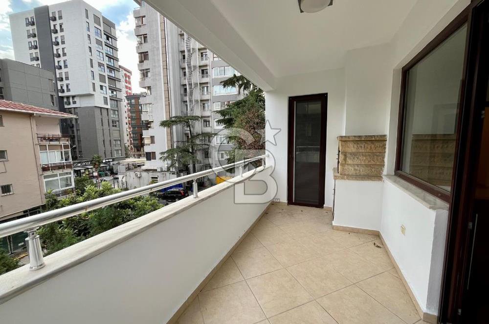 Caddebostan Plaj Yolun'da 4+1 Geniş ve Ferah Kiralık Daire