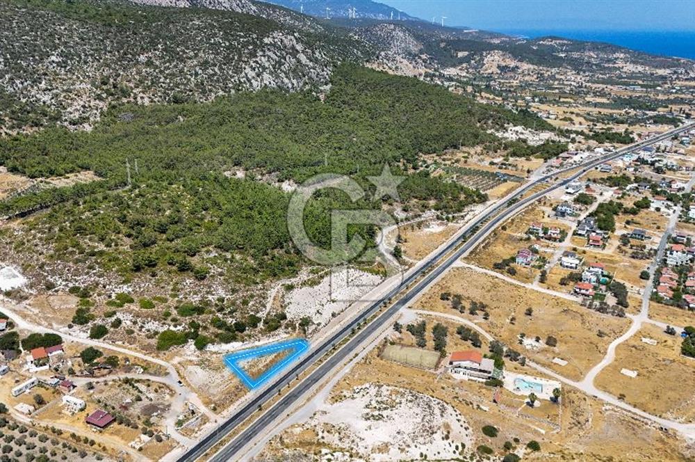 Mordoğan İzmir Caddesi'nde Yola Cepheli Satılık Tarla