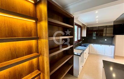 Caddebostan Plaj Yolun'da 4+1 Geniş ve Ferah Kiralık Daire