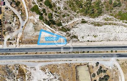 Mordoğan İzmir Caddesi'nde Yola Cepheli Satılık Tarla