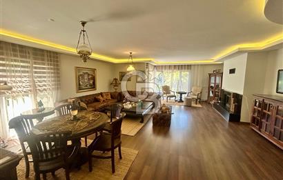 Fenerbahçe'de modern eşyalı şömineli 4+1 balkonlu daire