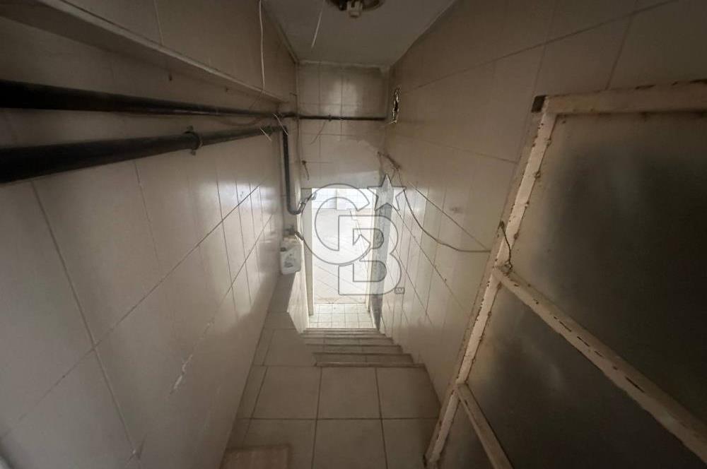 Çankaya-Alacaatlı Mah.-Alacaatlı Cad. 250 m², Kiralık Dükkan