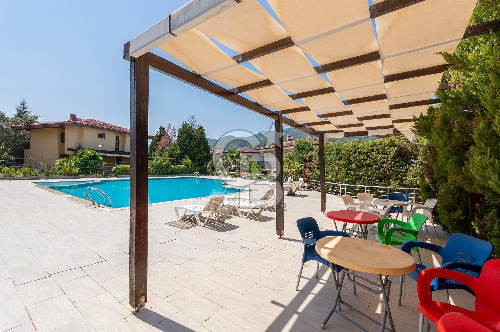 Kemalpaşa Villalar Bölgesinde 4+1 Triplex Villa