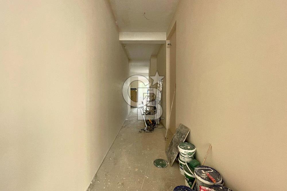 Sahrayıcedit E5'te Emsalsiz Konumda 2500m2 Kiralık Sıfır Plaza
