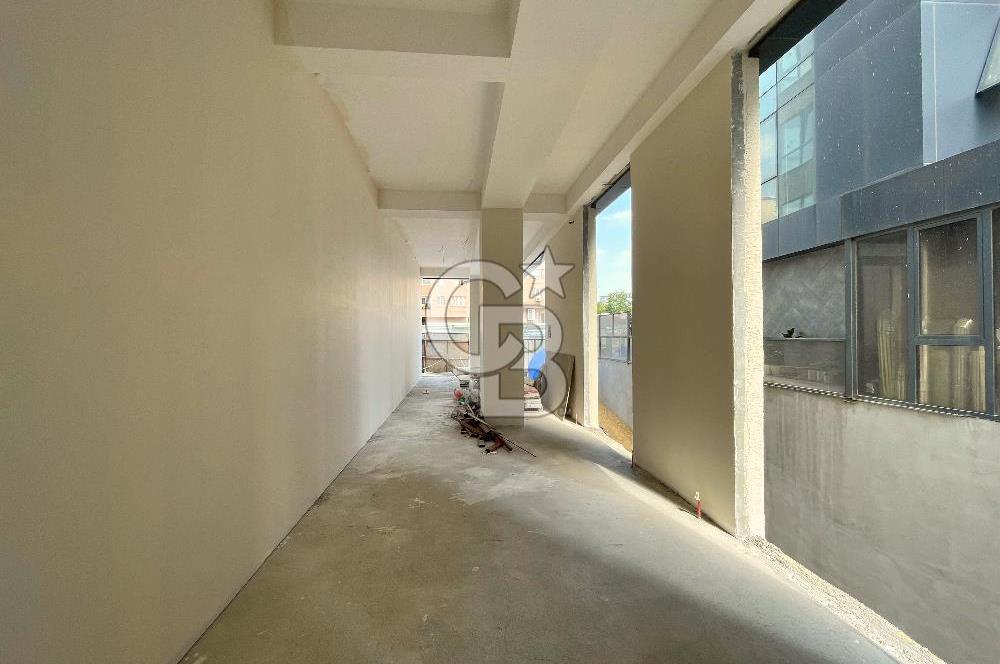 Sahrayıcedit E5'te Emsalsiz Konumda 2500m2 Kiralık Sıfır Plaza