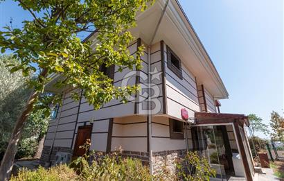 Kemalpaşa Villalar Bölgesinde 4+1 Triplex Villa
