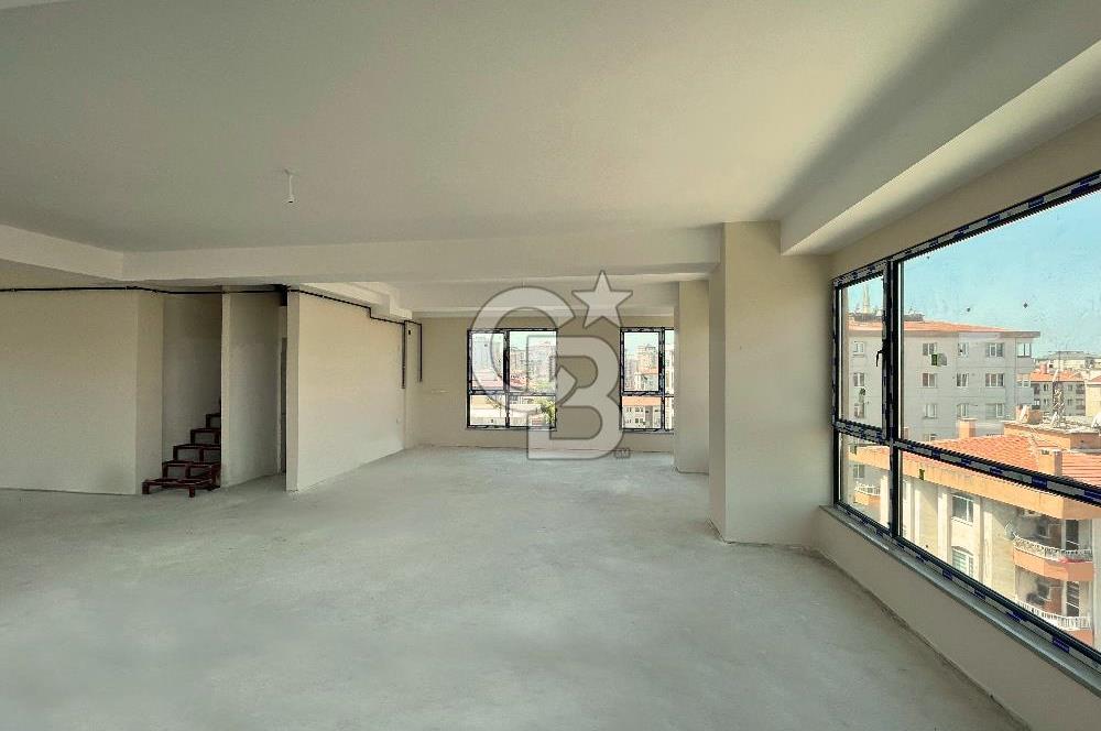 Sahrayıcedit E5'te Emsalsiz Konumda 2500m2 Kiralık Sıfır Plaza