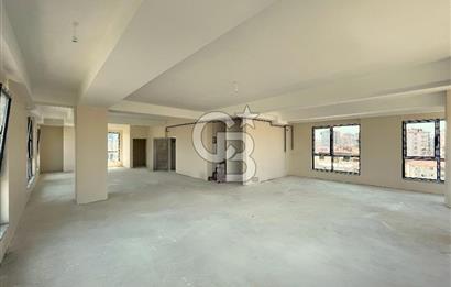 Sahrayıcedit E5'te Emsalsiz Konumda 2500m2 Kiralık Sıfır Plaza