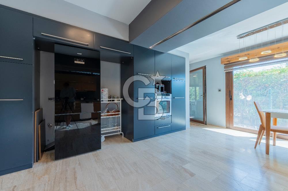 Kemalpaşa Villalar Bölgesinde 4+1 Triplex Villa