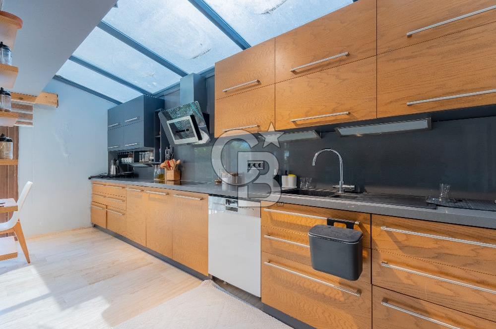Kemalpaşa Villalar Bölgesinde 4+1 Triplex Villa