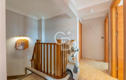 Kemalpaşa Villalar Bölgesinde 4+1 Triplex Villa