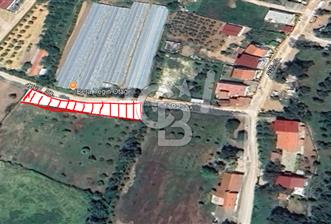 Urla Şirinkent'te Satılık 668 m2 Ev ve Tarla