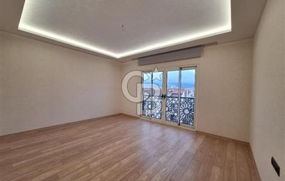 Balikesir Pasa Konakları Sitesinde Ara Kat Kiralık 4+1