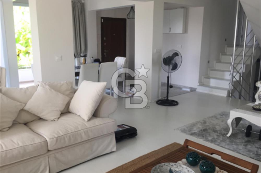 İskele Şirinoba Sitesi'de 7+1 Satılık Villa