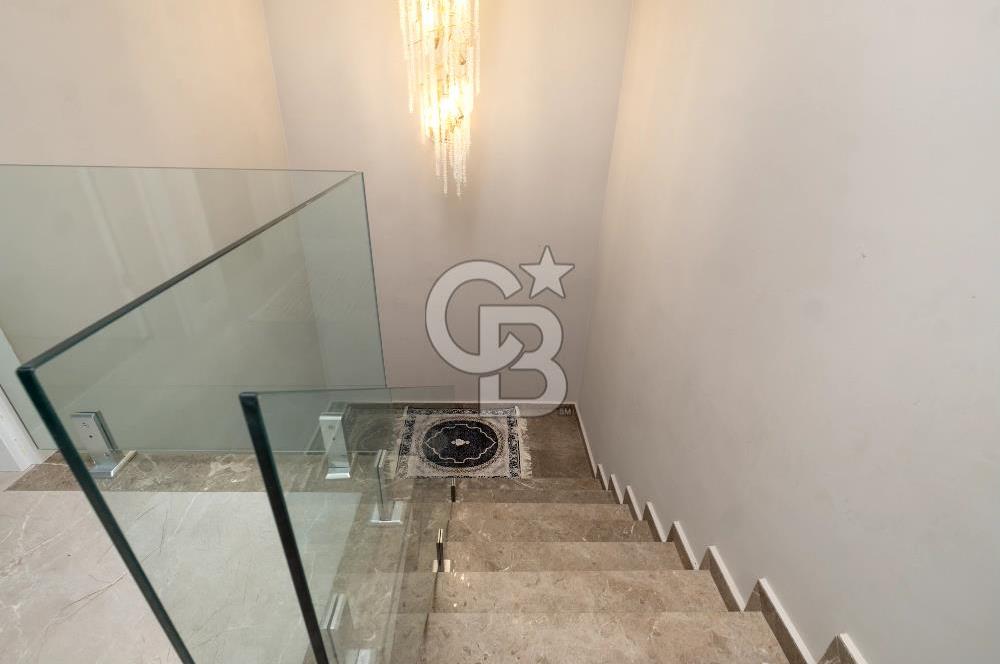 CB AMBIANCE I GÜMÜŞLÜK'TE LÜKS EŞYALI SATILIK 4+2 TRİPLEKS VİLLA