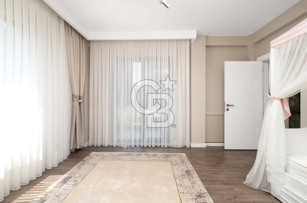 CB AMBIANCE I GÜMÜŞLÜK'TE LÜKS EŞYALI SATILIK 4+2 TRİPLEKS VİLLA