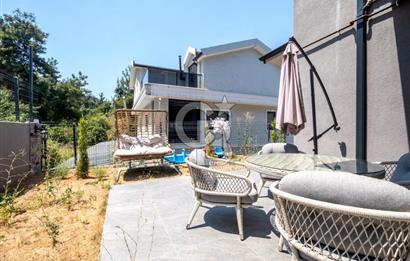 CB AMBIANCE I GÜMÜŞLÜK'TE LÜKS EŞYALI SATILIK 4+2 TRİPLEKS VİLLA