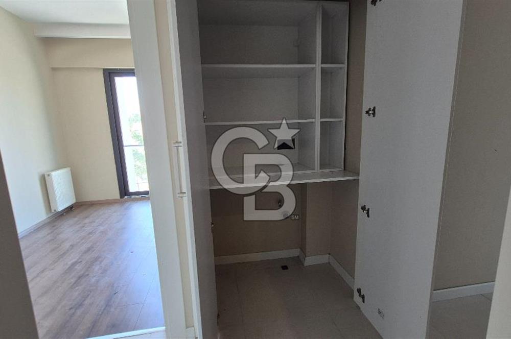 MENEMEN KUZEYŞEHİR'DE SATILIK 2+1 LÜKS DAİRE