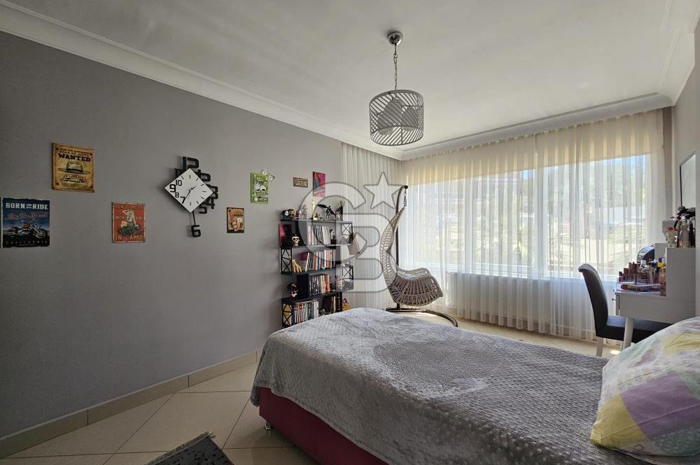 Ayvalık 150 Evler Mah Deniz Manzaralı 3+1Satılık Daire