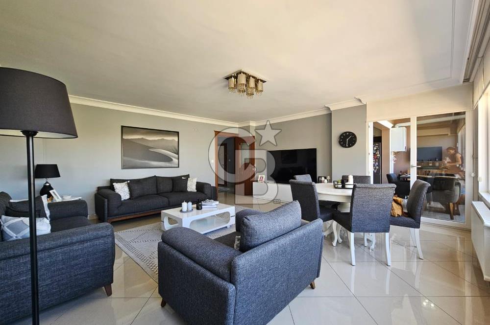 Ayvalık 150 Evler Mah Deniz Manzaralı 3+1Satılık Daire