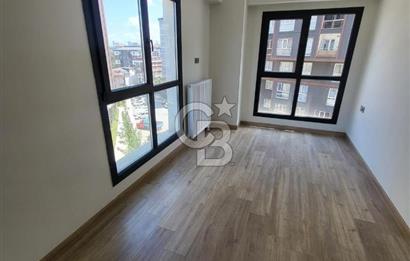 İSTANBUL EYÜPSULTAN'DA SİTE İÇERİSİNDE KİRALIK 2+1 DAİRE