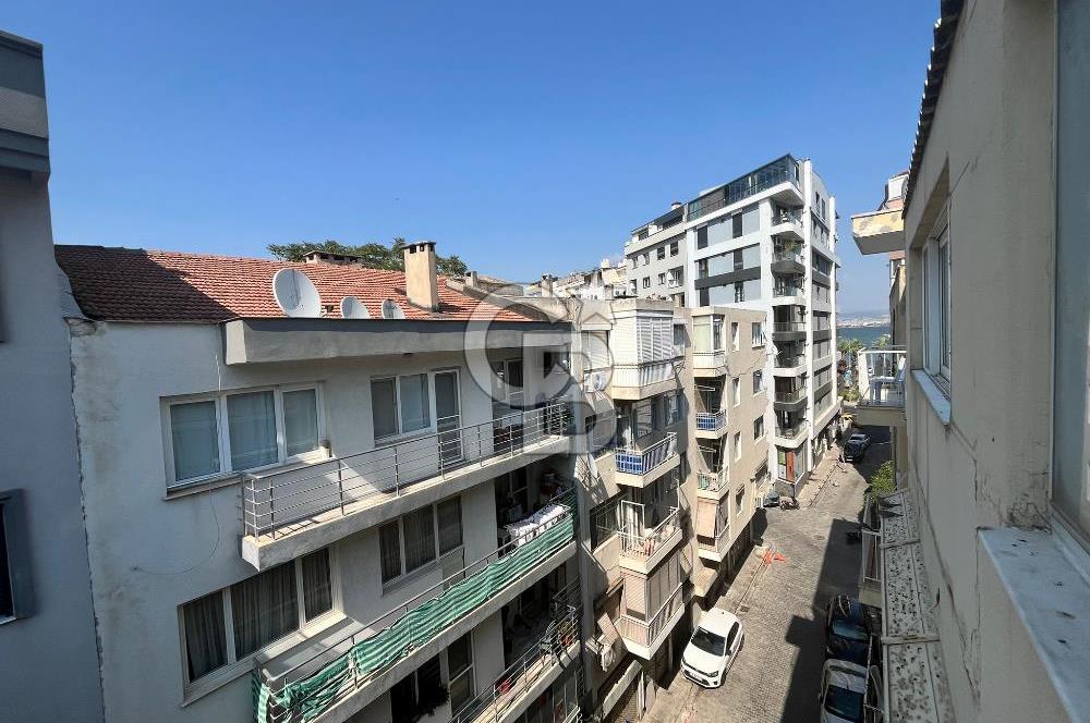 İzmir Karşıyaka Tuna Mah. 3+1 Satılık Fırsat Daire