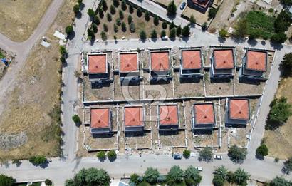 AŞAĞIYURTÇU YURTKENT ANKARA VİLLALARI 