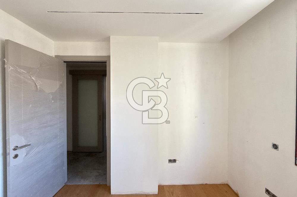 Tanzimat Sokak'ta Katta Tek, Lüks, Ferah 4.5+1 SATILIK