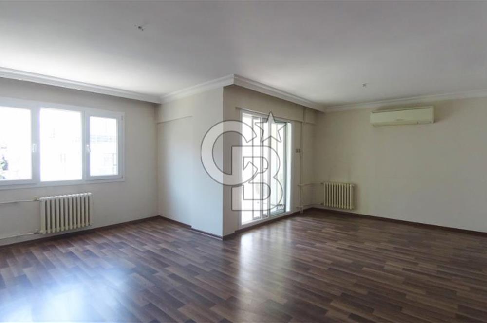 Karşıyaka Ordu Bulvarı ve Girne Cadde Yakını Satılık 3+1 Daire