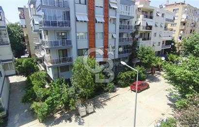 Karşıyaka Ordu Bulvarı ve Girne Cadde Yakını Satılık 3+1 Daire